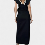 Fabiana Top Elegante con Volantes y Costuras en Contraste