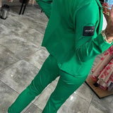 Isabel Conjunto Personalizado con Blazer Suave y Pantalones Jogging Informales