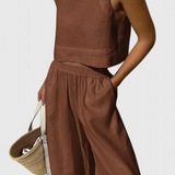 Avelina Conjunto Minimalista en Algodón y Lino Ligero