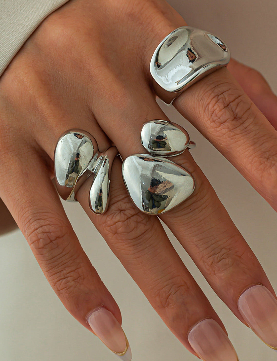 Anillos Irregulares de Metal