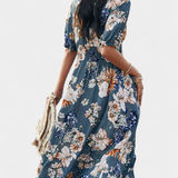 Bonnie Vestido de Verano con Estampado Floral y Silueta Definida