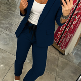 Isabel Conjunto Personalizado con Blazer Suave y Pantalones Jogging Informales