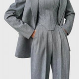 Evena Traje de 3 Piezas con Corsé Estructurado