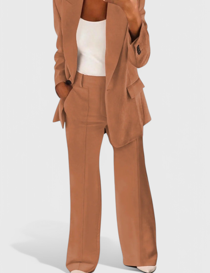 Kaia Conjunto Pulido de 2 Piezas para el Trabajo y Más Allá