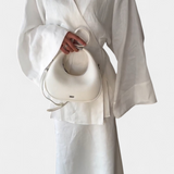 Zelda Conjunto de Camisa Escote en V y Falda con Abertura