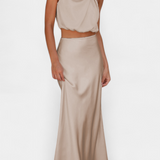 Hanna Conjunto Drapeado de Falda Sin Espalda