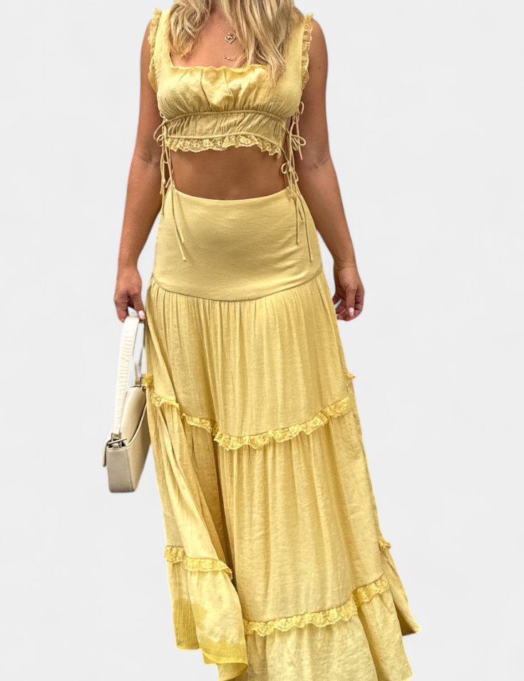 Ilys Conjunto Romántico de Top con Encaje y Falda Larga Voluminosa