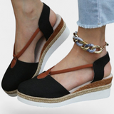 Eunate Sandalias Cerradas con Cuña de Efecto Yute y Detalle Natural