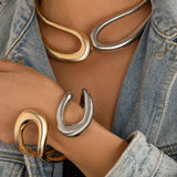 Pulsera Asimétrica Recortada