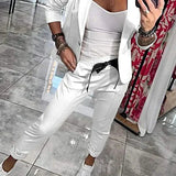 Isabel Conjunto Personalizado con Blazer Suave y Pantalones Jogging Informales