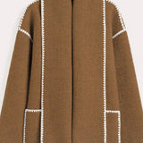 Abrigo con Bufanda de Flecos en Color Ciervo