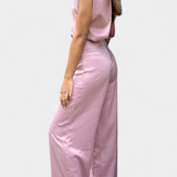 Francis Mono Sin Espalda de Corte Fluido