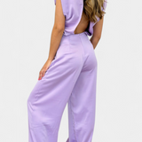 Francis Mono Sin Espalda de Corte Fluido