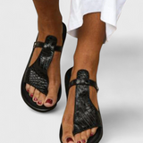 Tavia Sandalias Negras con Hebilla y Detalle Animal Print en Relieve