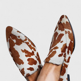 Grecia Loafers de Cuero con Tacón Bajo y Punta Afilada