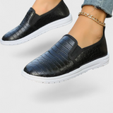 Veerle Mocasines Elegantes de Punta Redonda con Acabado Pulido