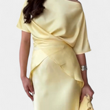 Veleda Conjunto de Top con Tiras Cruzadas y Falda Fluida