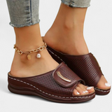 Itziar Sandalias Ortopédicas con Diseño Perforado y Plantilla Acolchada