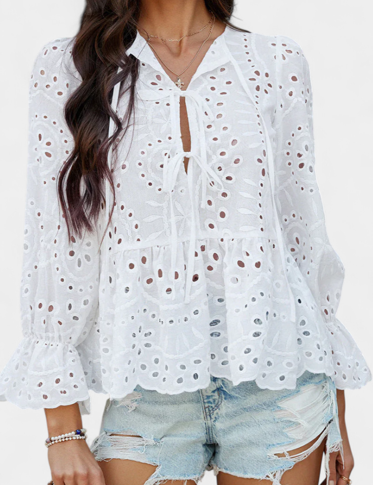 Kayden Top Bohemio de Encaje con Corte Fluido