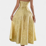 Gilda Vestido Midi Jacquard con Espalda Abierta y Cintura Alta